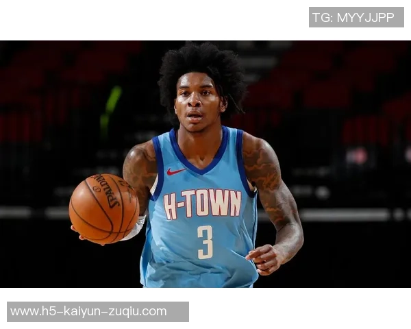 小凯文波特半场表现出色11投8中斩获17分精彩拉杆上篮引发全场欢呼